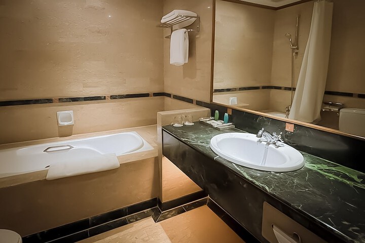 Bath Interior