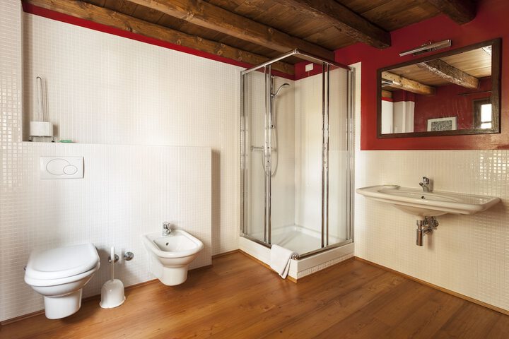 Room 14 of 38