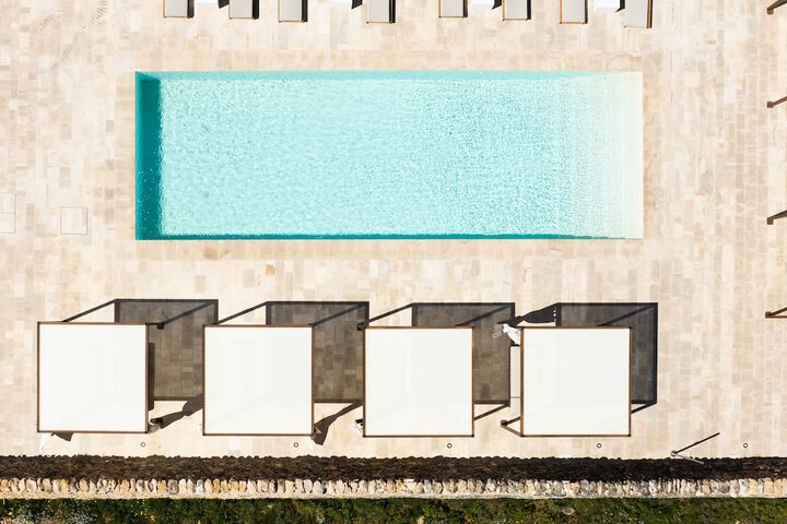 Pool 50 of 104