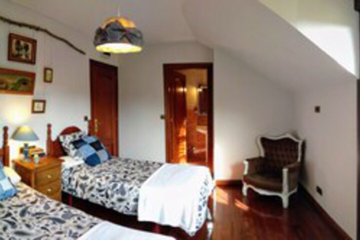 Room 19 of 37