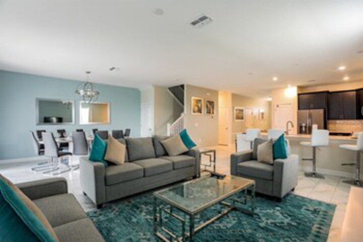 8BR ChampionsGate Pool Home w MTheater