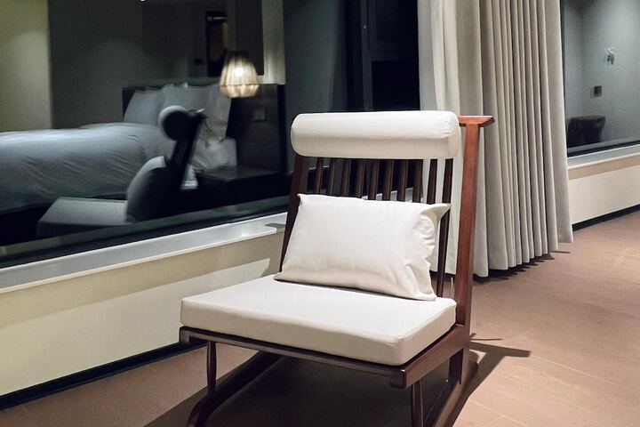 Room 34 of 68