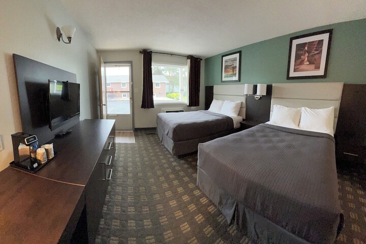 Room 10 of 31