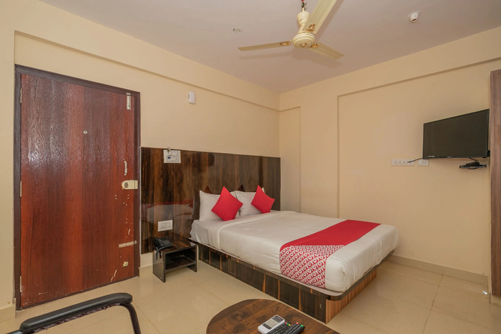 Room 3 of 14