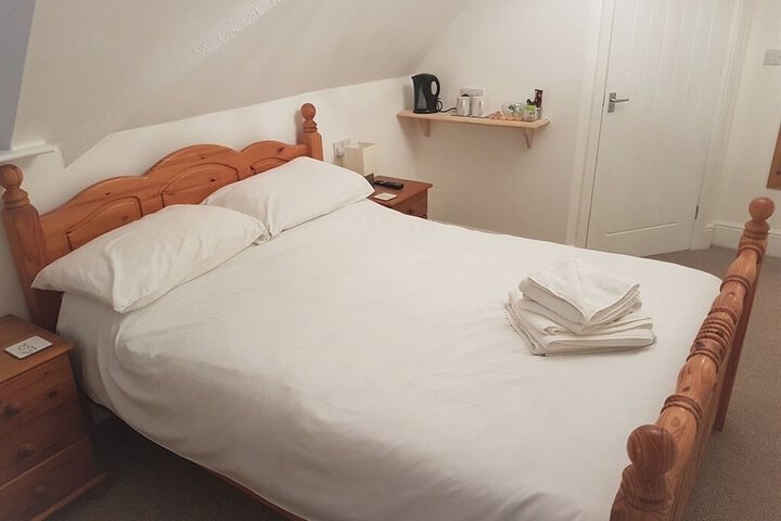 Room 7 of 92
