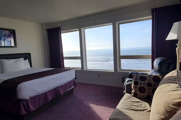 Room 48 of 165