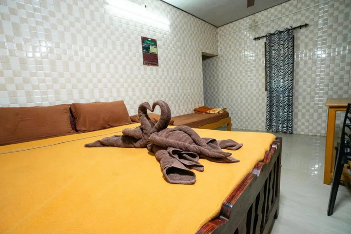Room 14 of 24