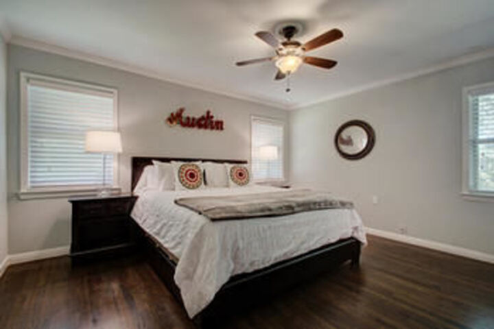 Room 16 of 48