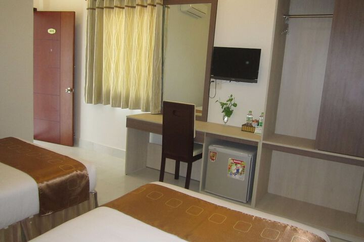Room 7 of 36