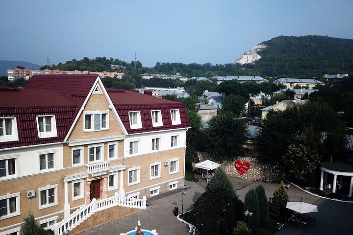 Hotel 106 of 113