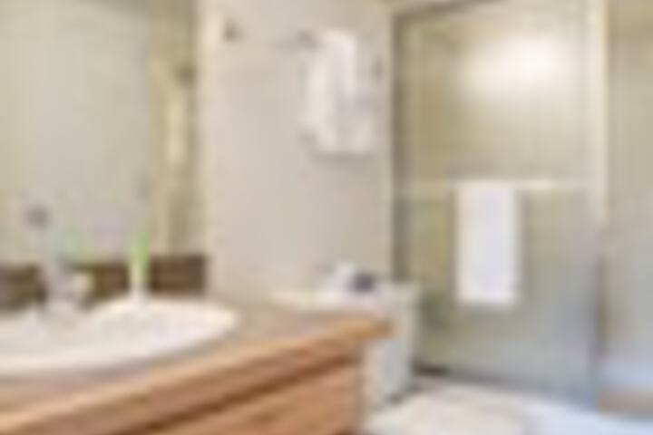 Room 125 of 144