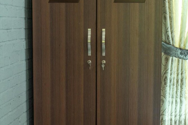 Room 17 of 42