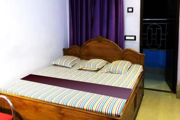 Room 21 of 26