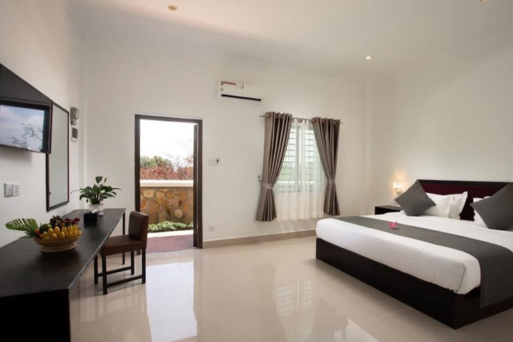 Room 18 of 50