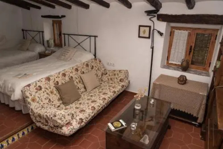Room 2 of 12