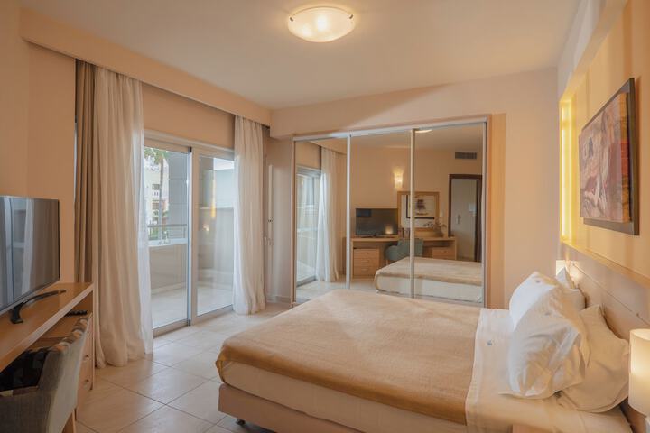 Room 20 of 56