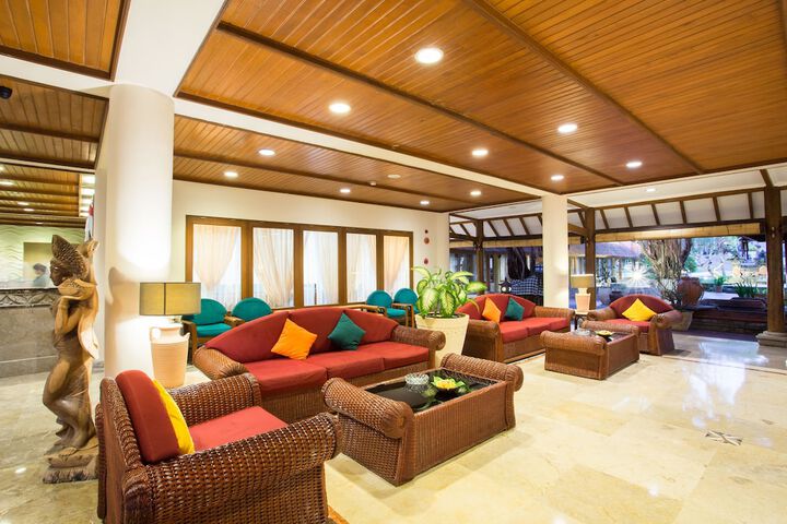 Guest Lobby