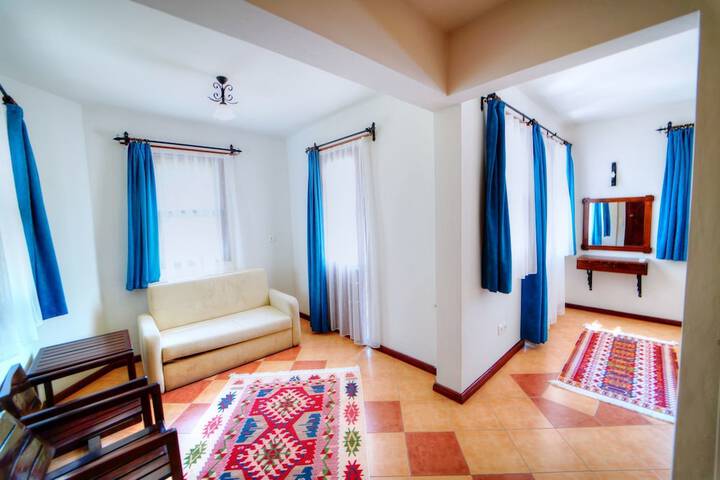 Room 11 of 51