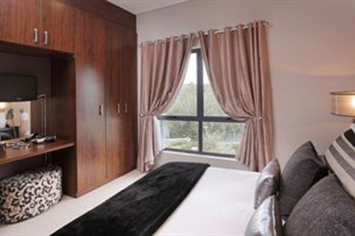 Room 9 of 21