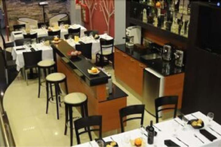 Dining Photos
