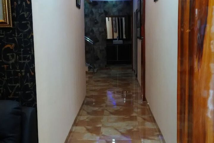 Ballroom/Hall 20 of 24