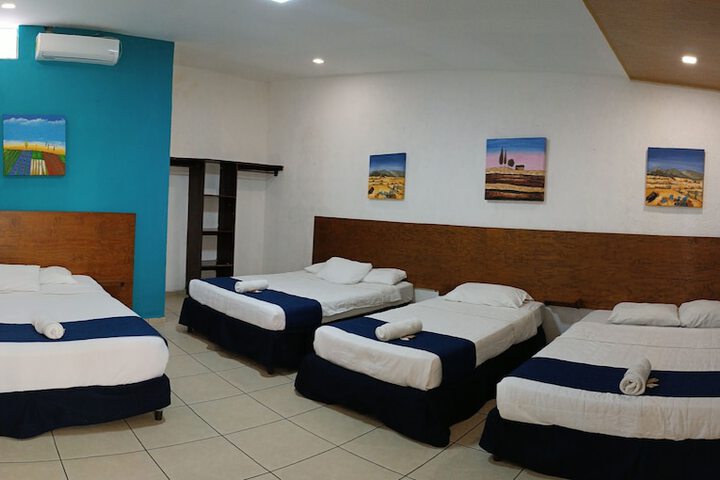 Room 2 of 11
