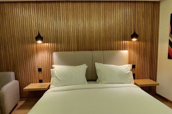 Room 21 of 84