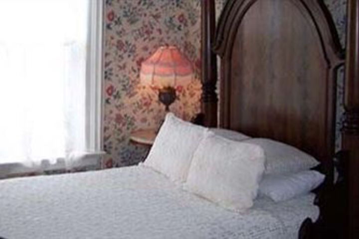 Room 46 of 117