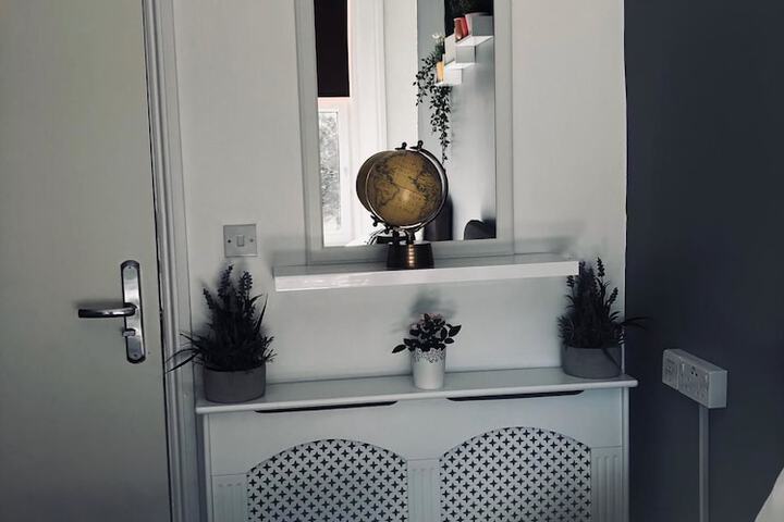 Room 3 of 75