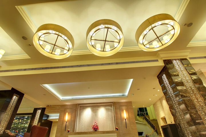 Hotel Lobby