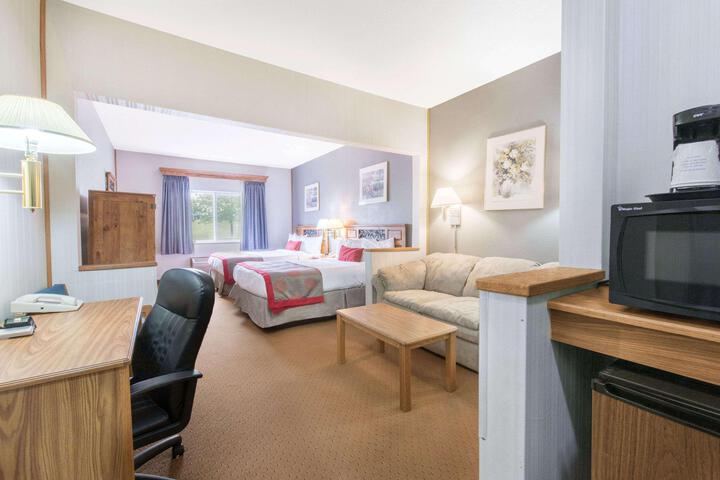 Room 5 of 22