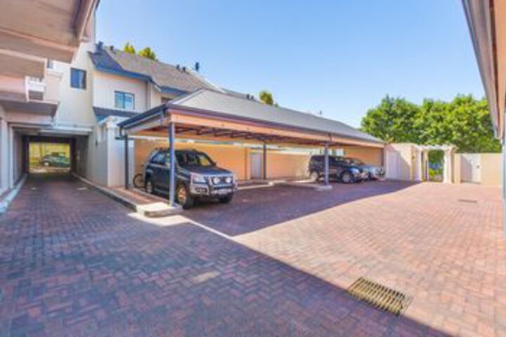 Property Grounds 21 of 24