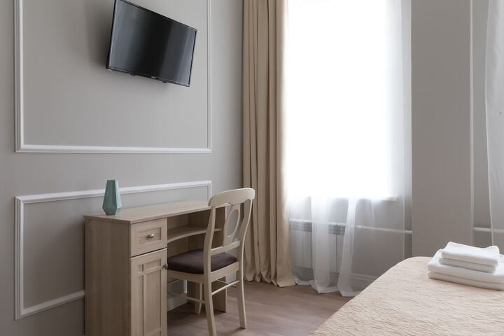 Room 14 of 32