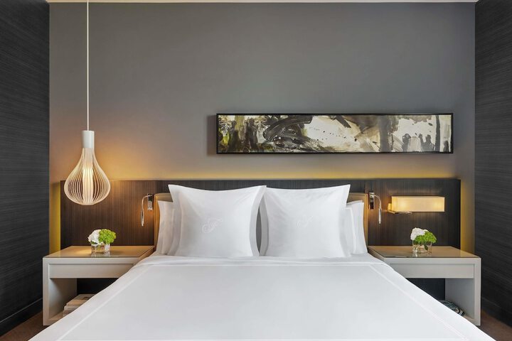 Room 44 of 268