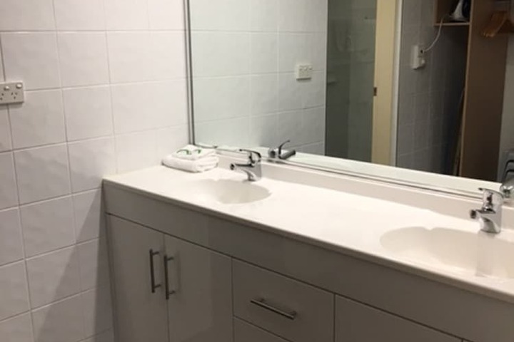Room 30 of 41