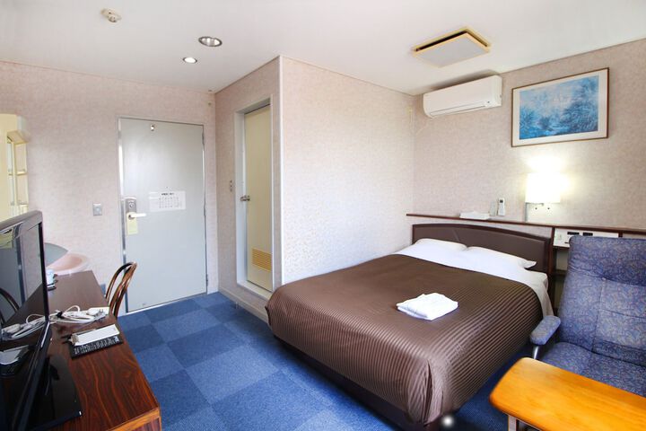 Room 6 of 29