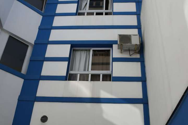 Hotel 76 of 76