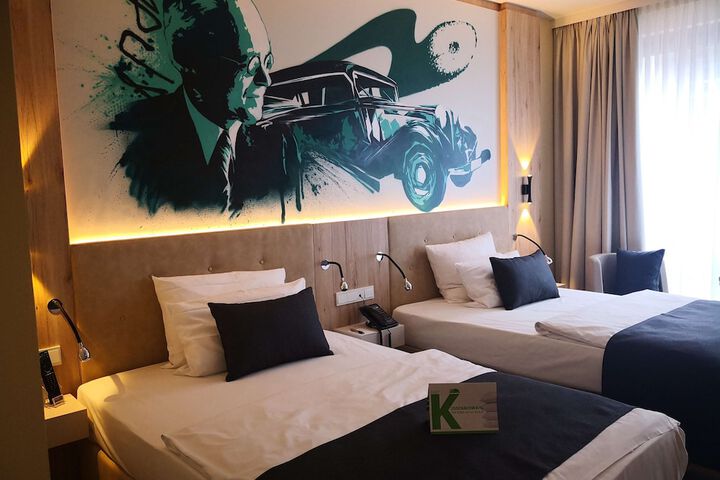 Room 26 of 69