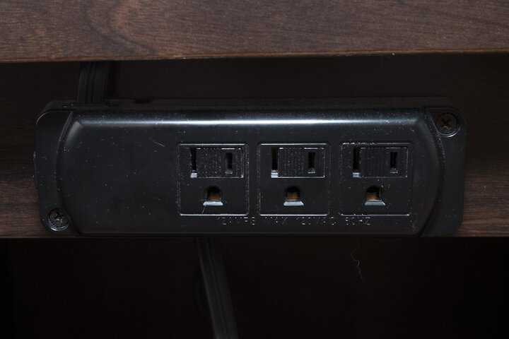 Room 13 of 32