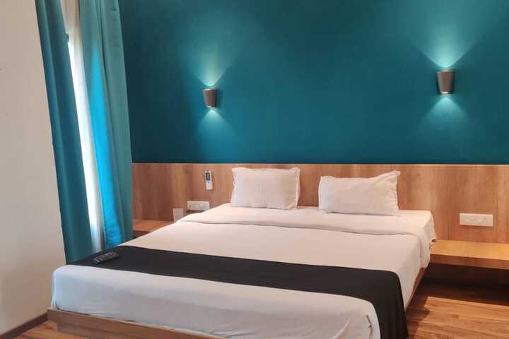 Room 8 of 29