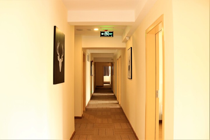 Hotel Interior 9 of 15