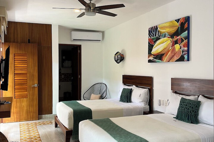 Room 17 of 111