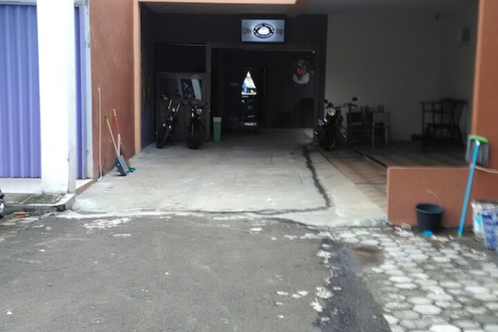 Property Grounds 23 of 24