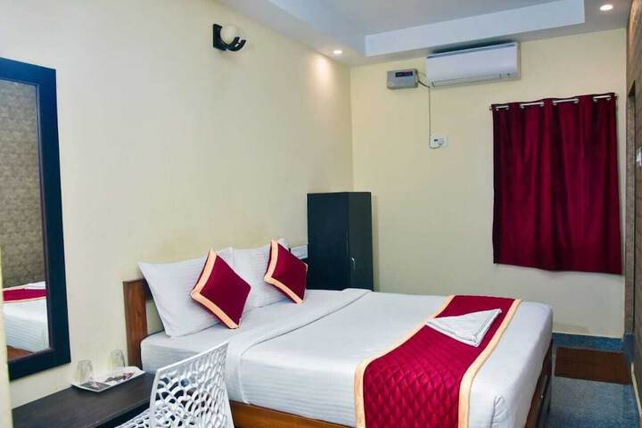 Room 3 of 14