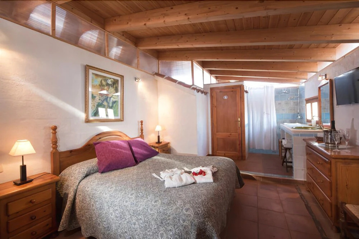 guest_rooms