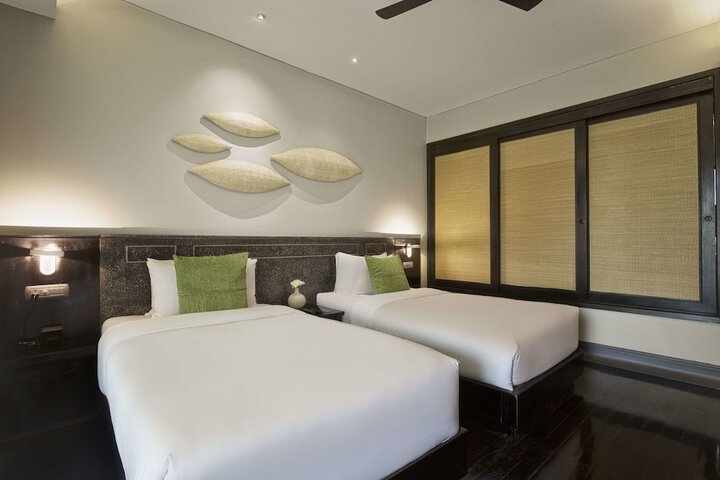 Room 14 of 219