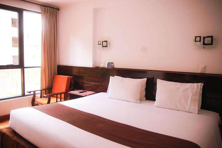 Room 37 of 75