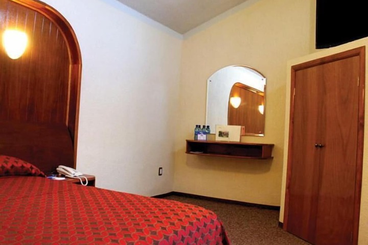 Room 13 of 57