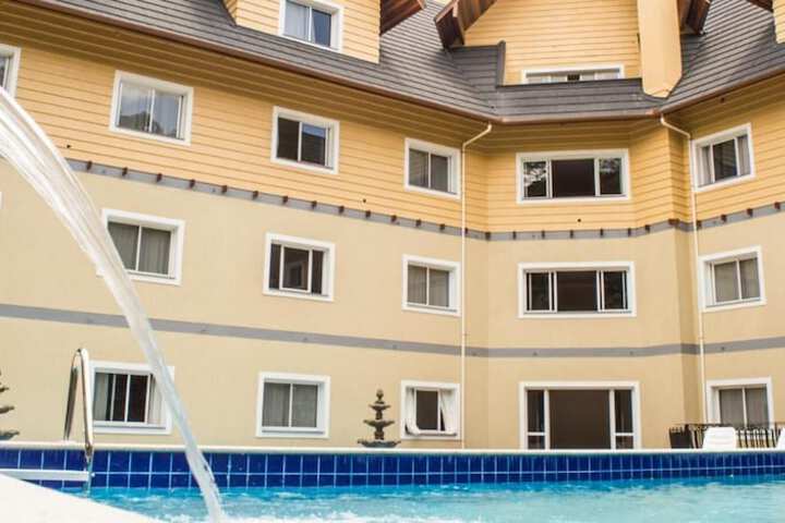 Pool 24 of 62