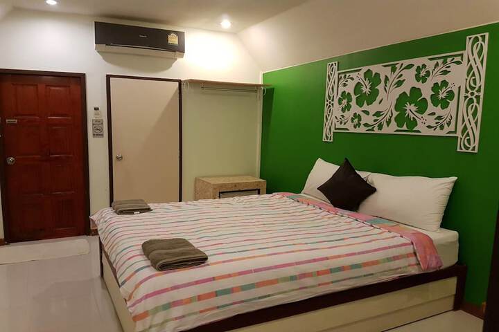 Room 3 of 13